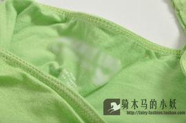 欧美风上衣胸罩图片,性感胸罩上衣，展现独特魅力